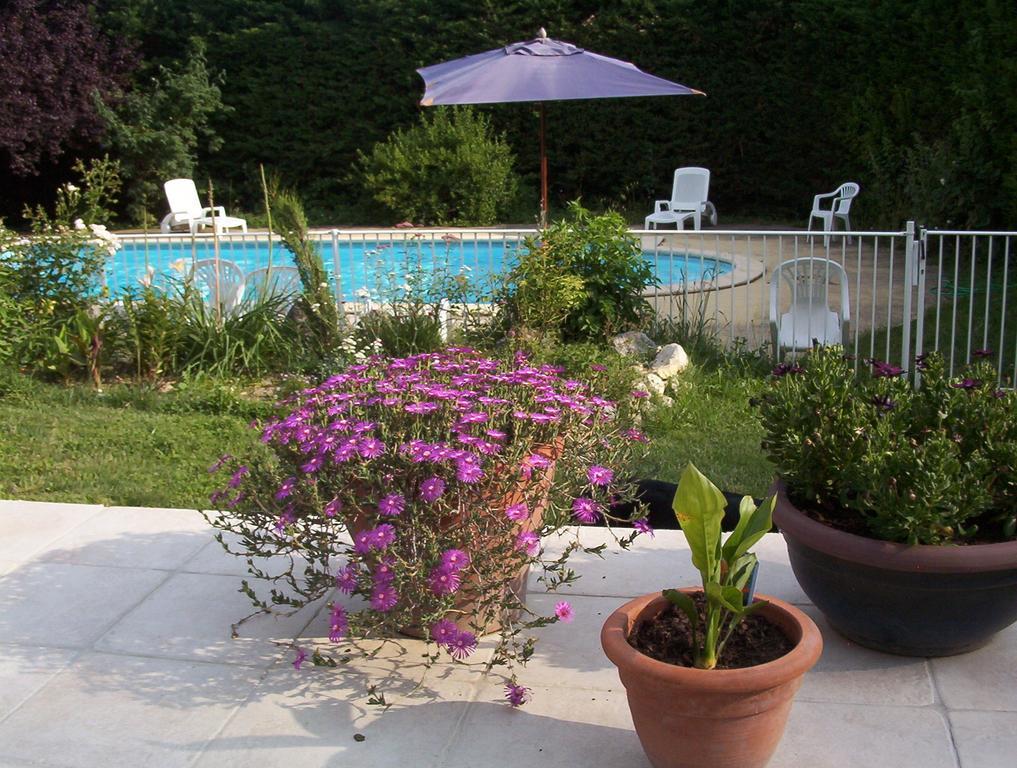 La Maison Rose Saillans  Exteriör bild